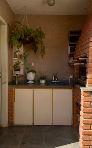 Casa para alugar com 192m², 3 quartos e 2 vagas Casa para alugar com 192m², 3 quartos e 2 vagasChurrasqueira