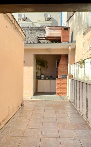 Casa para alugar com 192m², 3 quartos e 2 vagas Casa para alugar com 192m², 3 quartos e 2 vagasQuintal