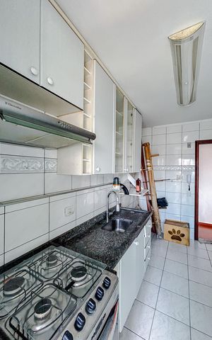 Apartamento à venda com 63m², 2 quartos e 1 vagaCozinha