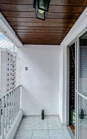 Apartamento à venda com 63m², 2 quartos e 1 vagaVaranda