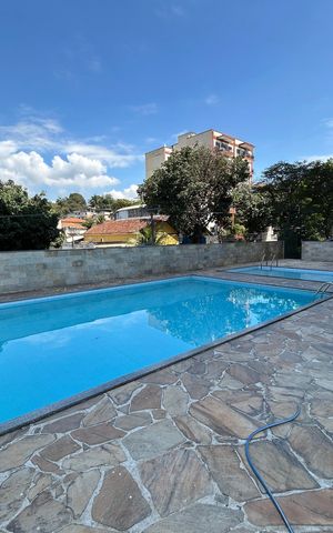 Apartamento à venda com 68m², 2 quartos e 1 vagaÁrea comum - Piscina