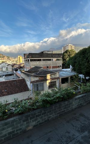 Apartamento à venda com 68m², 2 quartos e 1 vagaVista da varanda da Sala