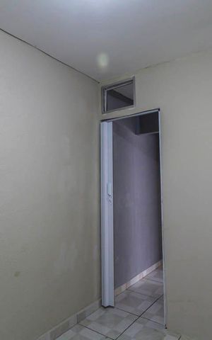 Casa para alugar com 130m², 3 quartos e sem vaga Casa para alugar com 130m², 3 quartos e sem vagaQuarto 1