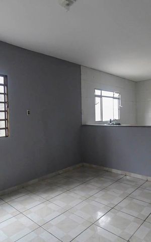 Casa para alugar com 130m², 3 quartos e sem vaga Casa para alugar com 130m², 3 quartos e sem vagaSala