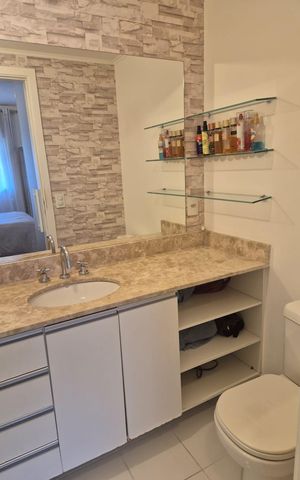 Apartamento à venda com 84m², 1 quarto e 2 vagas Apartamento à venda com 84m², 1 quarto e 2 vagasBanheiro
