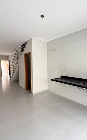 Casa à venda com 135m², 3 quartos e 2 vagas