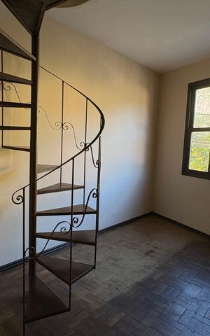 Apartamento para alugar com 70m², 3 quartos e sem vaga Apartamento para alugar com 70m², 3 quartos e sem vagaSala