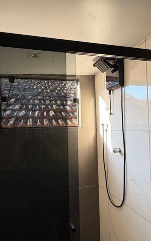 Apartamento para alugar com 70m², 3 quartos e sem vaga Apartamento para alugar com 70m², 3 quartos e sem vagaBanheiro da Suíte 1