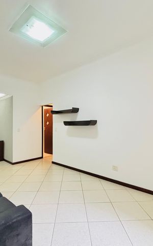 Apartamento para alugar com 62m², 2 quartos e sem vaga