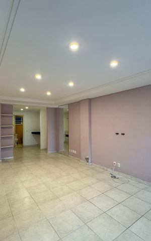 Casa de condomínio para alugar com 420m², 4 quartos e 2 vagas Casa de condomínio para alugar com 420m², 4 quartos e 2 vagasSuíte 2