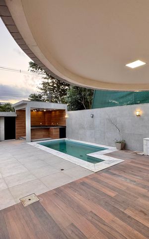 Casa de condomínio para alugar com 420m², 4 quartos e 2 vagas Casa de condomínio para alugar com 420m², 4 quartos e 2 vagasÁrea externa