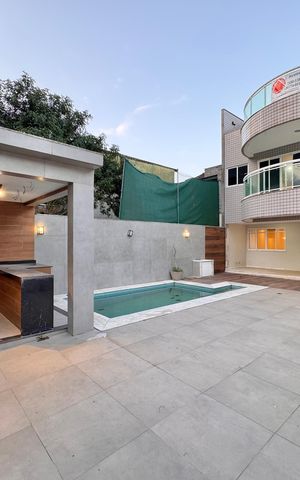 Casa de condomínio para alugar com 420m², 4 quartos e 2 vagas Casa de condomínio para alugar com 420m², 4 quartos e 2 vagasÁrea externa