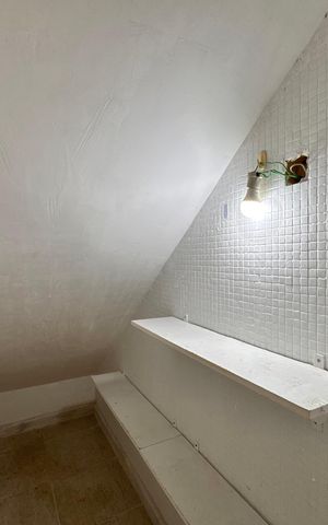 Casa de condomínio para alugar com 420m², 4 quartos e 2 vagas Casa de condomínio para alugar com 420m², 4 quartos e 2 vagasCompartimento