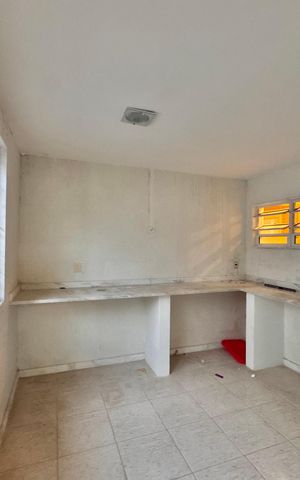 Casa de condomínio para alugar com 420m², 4 quartos e 2 vagas Casa de condomínio para alugar com 420m², 4 quartos e 2 vagasQuarto