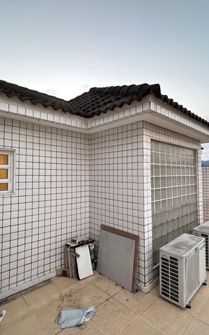 Casa de condomínio para alugar com 420m², 4 quartos e 2 vagas Casa de condomínio para alugar com 420m², 4 quartos e 2 vagasTerraço - Área externa