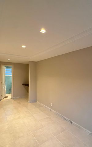 Casa de condomínio para alugar com 420m², 4 quartos e 2 vagas Casa de condomínio para alugar com 420m², 4 quartos e 2 vagasSuíte 3