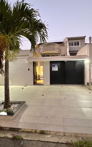Casa de condomínio para alugar com 420m², 4 quartos e 2 vagas