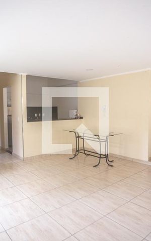 Apartamento para alugar com 80m², 3 quartos e 1 vaga Apartamento para alugar com 80m², 3 quartos e 1 vagaÁrea comum - Salão de festas
