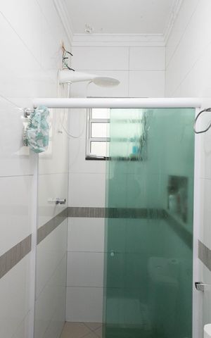 Casa à venda com 290m², 9 quartos e 2 vagasBanheiro 2