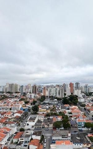 Apartamento à venda com 155m², 3 quartos e 3 vagas Apartamento à venda com 155m², 3 quartos e 3 vagasVista - Sacada