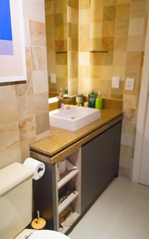 Apartamento à venda com 100m², 3 quartos e 1 vagaBanheiro Corredor