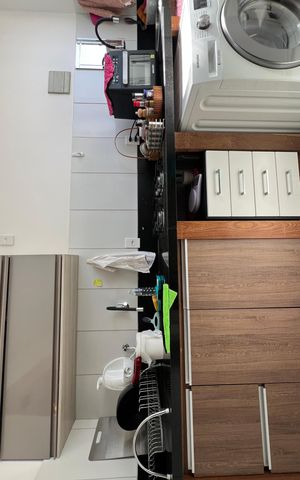 Apartamento à venda com 55m², 2 quartos e 1 vaga Apartamento à venda com 55m², 2 quartos e 1 vagaCozinha