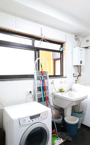 Apartamento para alugar com 147m², 3 quartos e 3 vagasÁrea de Serviço
