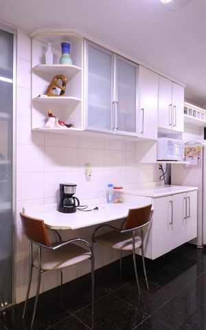 Apartamento para alugar com 147m², 3 quartos e 3 vagasCozinha