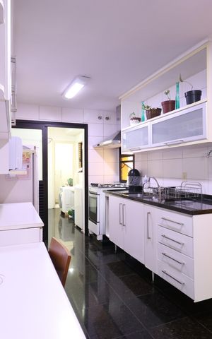 Apartamento para alugar com 147m², 3 quartos e 3 vagasCozinha