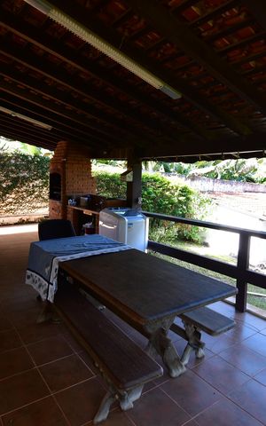 Casa à venda com 160m², 3 quartos e 5 vagasÁrea de Serviço