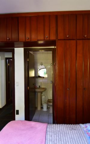 Casa à venda com 160m², 3 quartos e 5 vagasQuarto 3 - Suíte