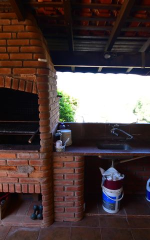 Casa à venda com 160m², 3 quartos e 5 vagasChurrasqueira
