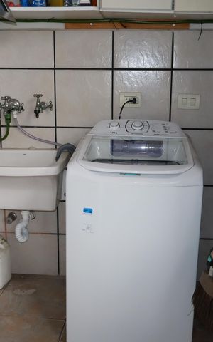 Casa para alugar com 55m², 1 quarto e sem vagaÁrea de Serviço