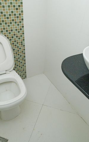 Casa à venda com 140m², 4 quartos e 2 vagasLavabo