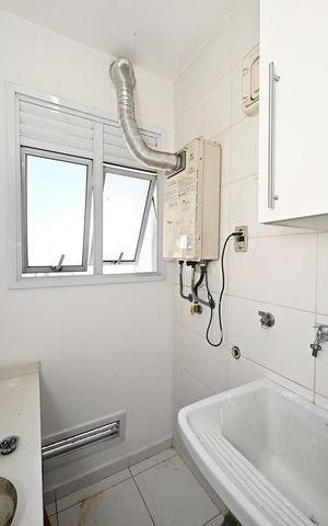 Apartamento para alugar com 64m², 3 quartos e 1 vagaÁrea de Serviço