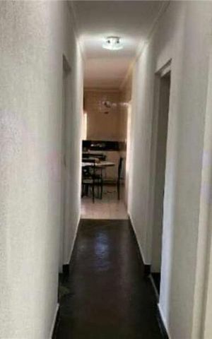 Casa à venda com 222m², 4 quartos e 2 vagas