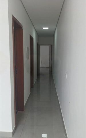 Casa à venda com 90m², 3 quartos e 2 vagas