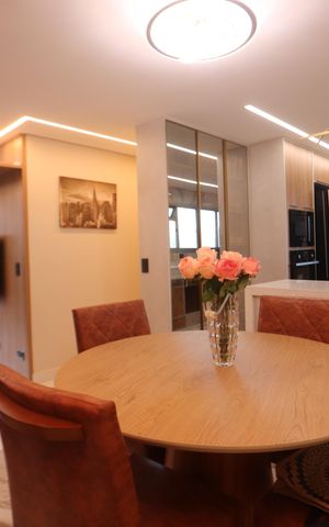Apartamento à venda com 57m², 2 quartos e 1 vagaSala de Jantar