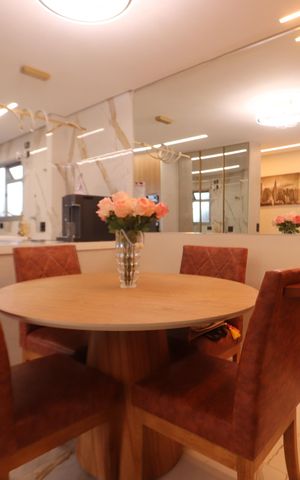 Apartamento à venda com 57m², 2 quartos e 1 vagaSala de Jantar