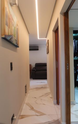Apartamento à venda com 57m², 2 quartos e 1 vagaCorredor