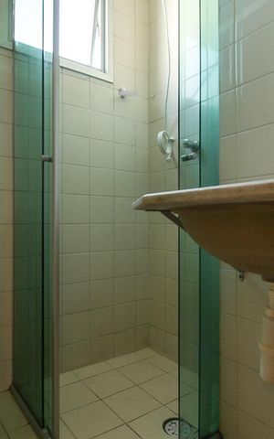Apartamento para alugar com 50m², 2 quartos e 1 vaga Apartamento para alugar com 50m², 2 quartos e 1 vagaBanheiro