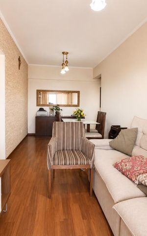 Apartamento à venda com 65m², 2 quartos e 1 vaga Apartamento à venda com 65m², 2 quartos e 1 vagaSala