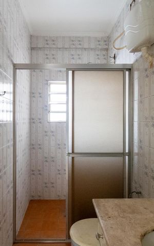 Casa à venda com 221m², 2 quartos e 2 vagas Casa à venda com 221m², 2 quartos e 2 vagasÁrea comum