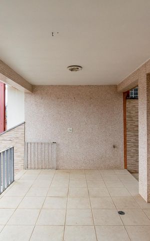 Casa à venda com 221m², 2 quartos e 2 vagas Casa à venda com 221m², 2 quartos e 2 vagasÁrea de Serviço