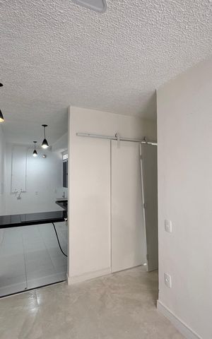 Apartamento à venda com 44m², 3 quartos e sem vaga Apartamento à venda com 44m², 3 quartos e sem vagaSala