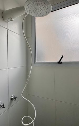 Apartamento à venda com 44m², 3 quartos e sem vaga Apartamento à venda com 44m², 3 quartos e sem vagaBanheiro Social