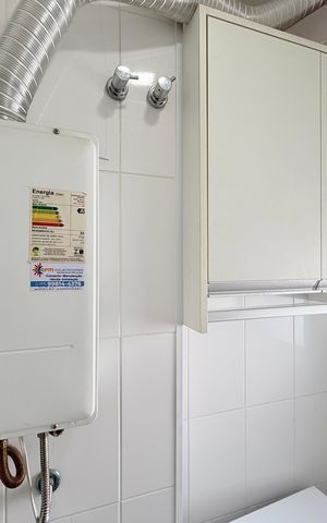 Apartamento à venda com 49m², 1 quarto e 1 vaga Apartamento à venda com 49m², 1 quarto e 1 vagaÁrea de Serviço
