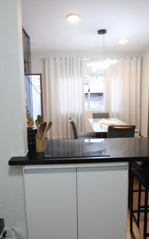 Casa à venda com 150m², 4 quartos e 4 vagasSala/Cozinha