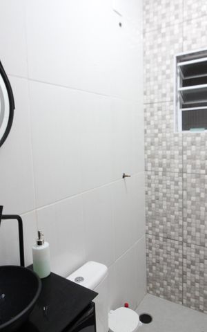 Casa à venda com 150m², 4 quartos e 4 vagasBanheiro 3