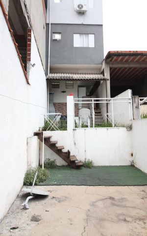 Casa à venda com 150m², 4 quartos e 4 vagasÁrea de Serviço